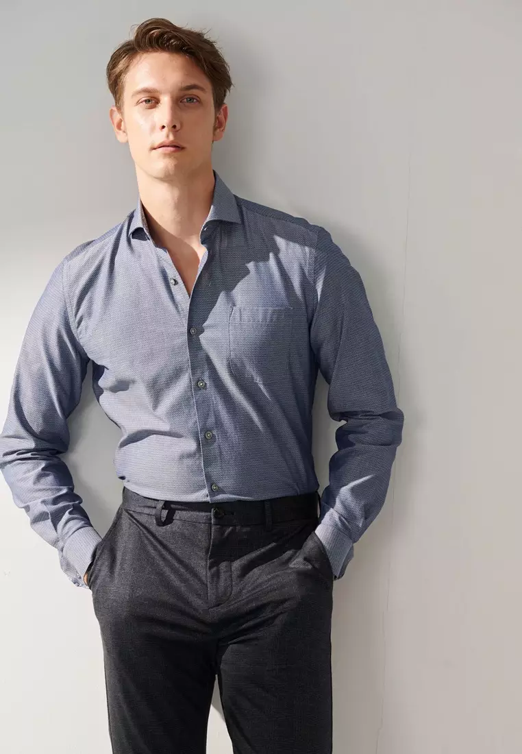 60% OFF SST&C Dark Blue Textured Slim Shirt
