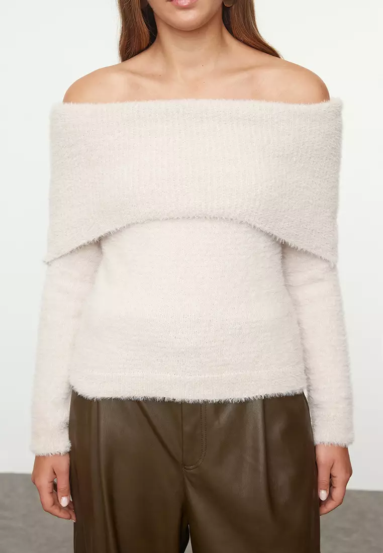 57% OFF Stone Carmen Collar Hairy/Beard Thread Knitwear Sweater TWOAW24KZ00121