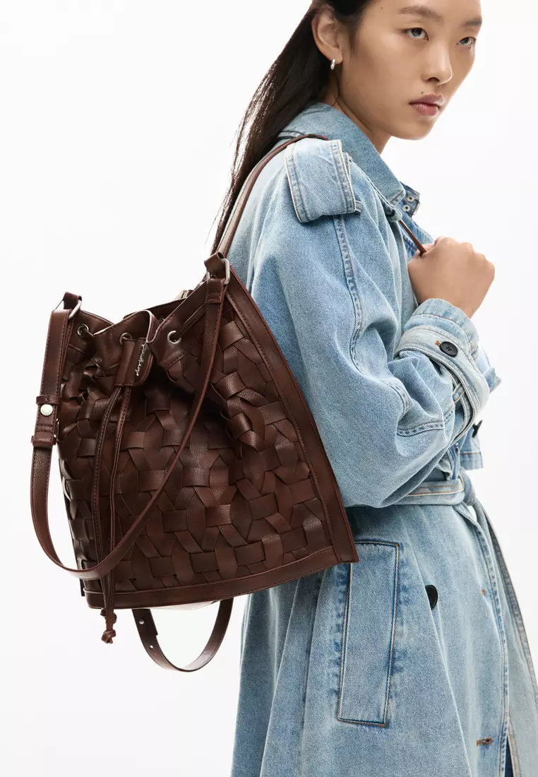 30% OFF Medium braided drawstring backpack