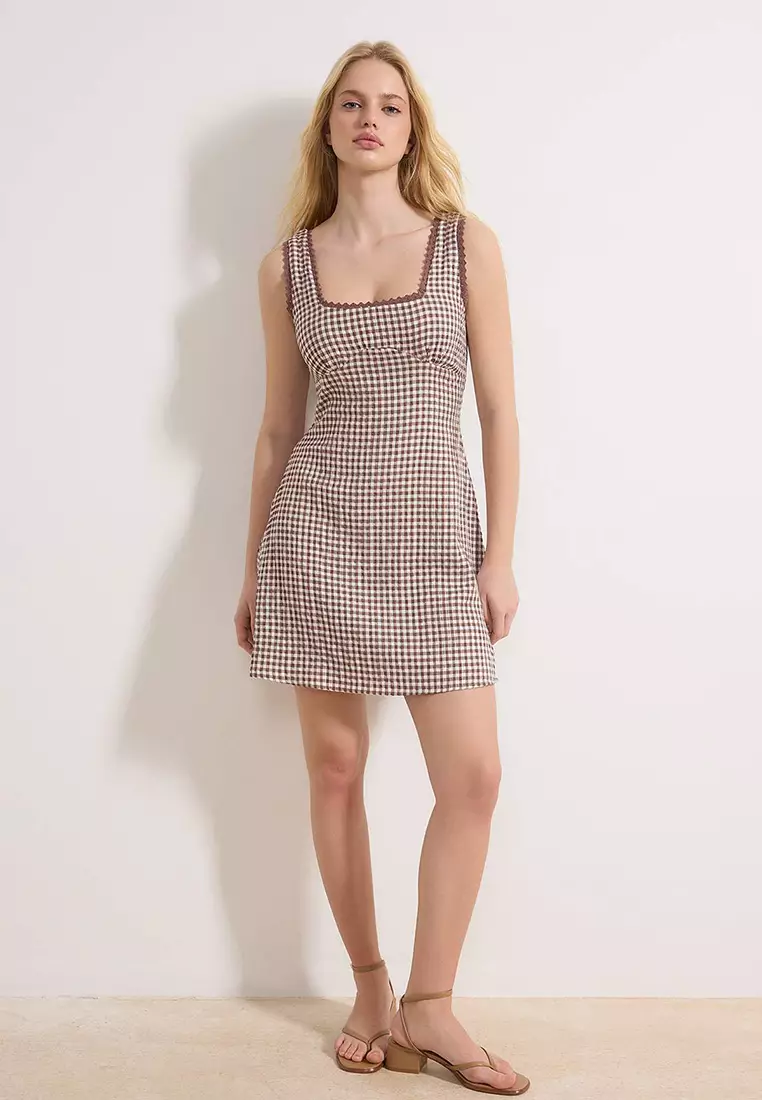 37% OFF Brown Plaid / Checkered Lace Detailed Short / Mini Woven Dress Twoss26El91