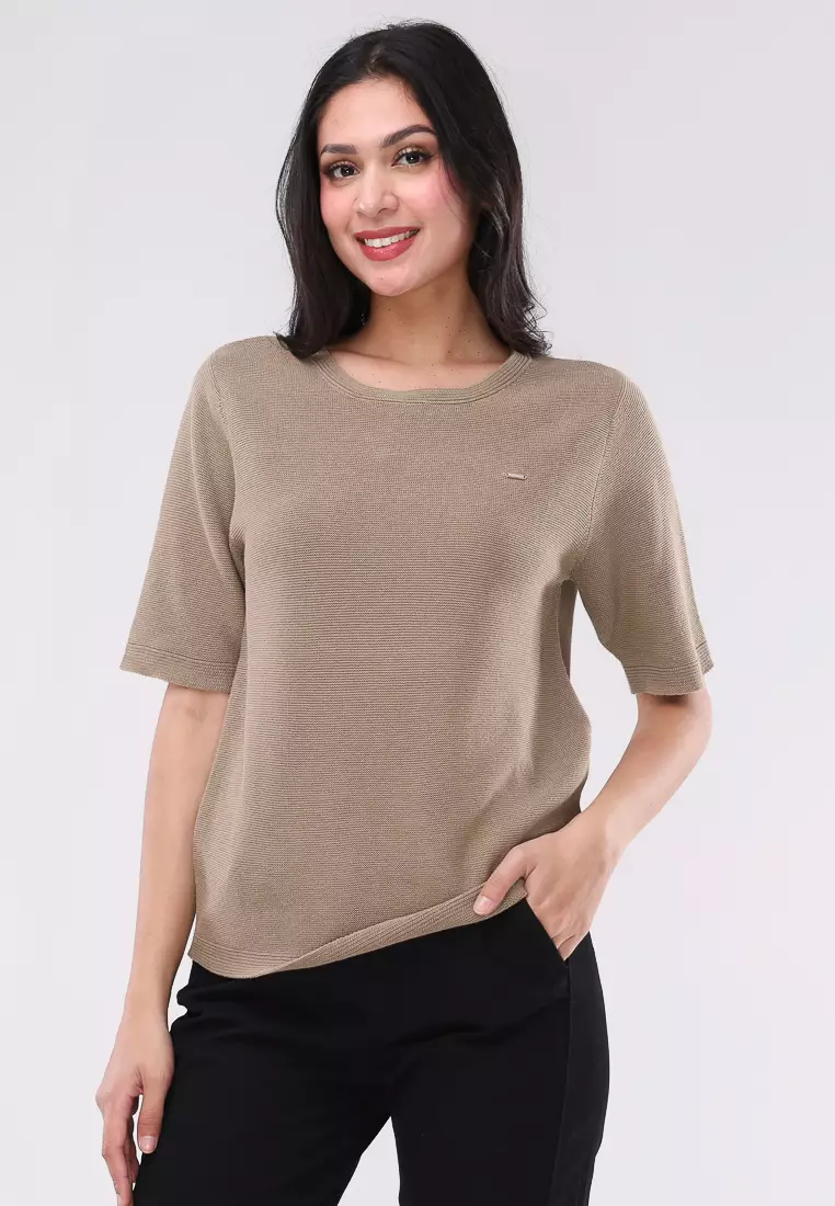 67% OFF Short Sleeve Knitted Blouse