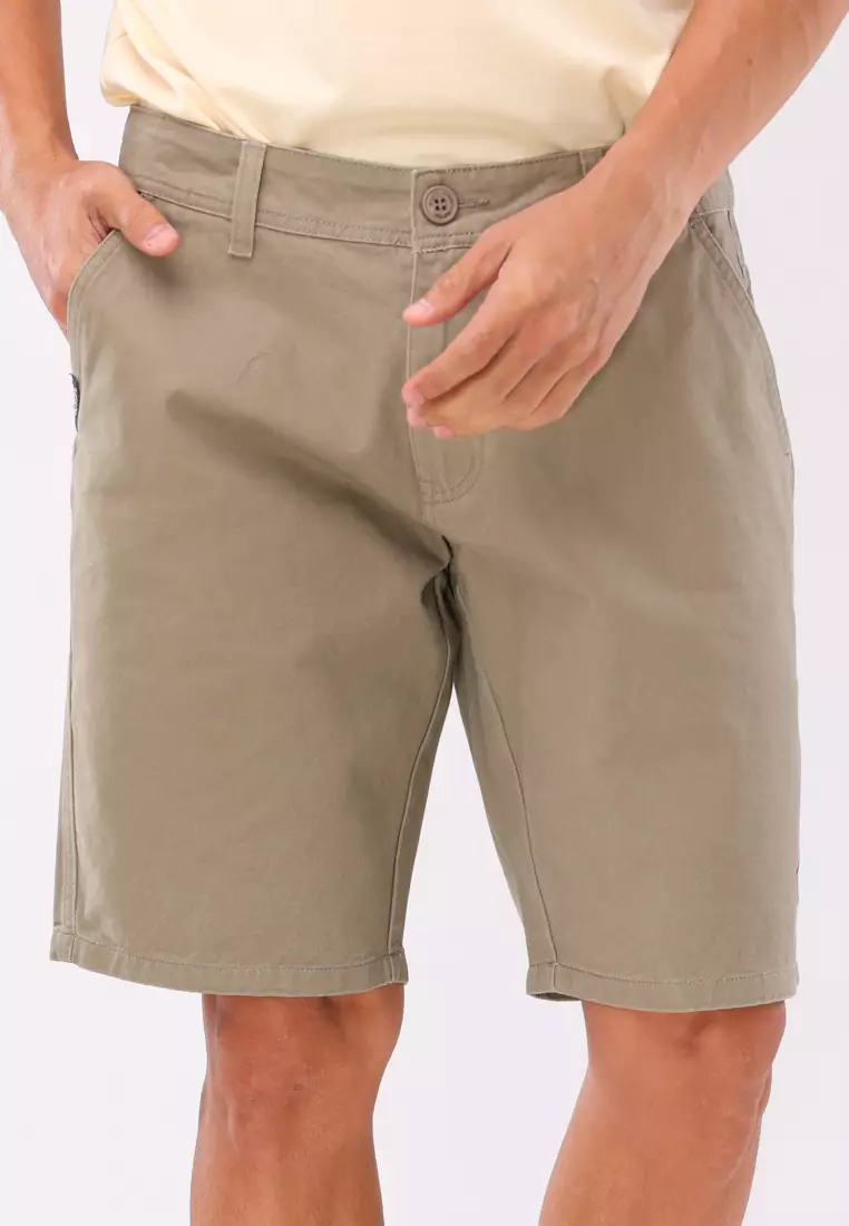 67% OFF Tapered Shorts