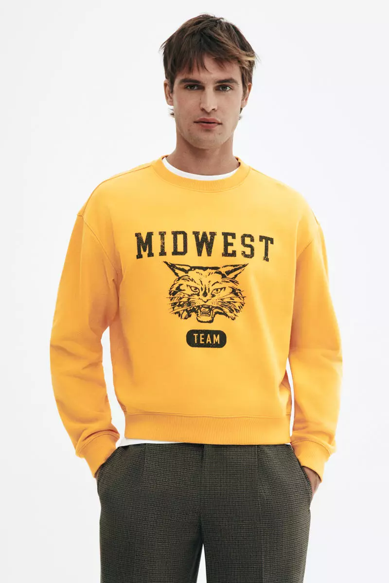 45% OFF H&M Loose Fit Printed sweatshirt