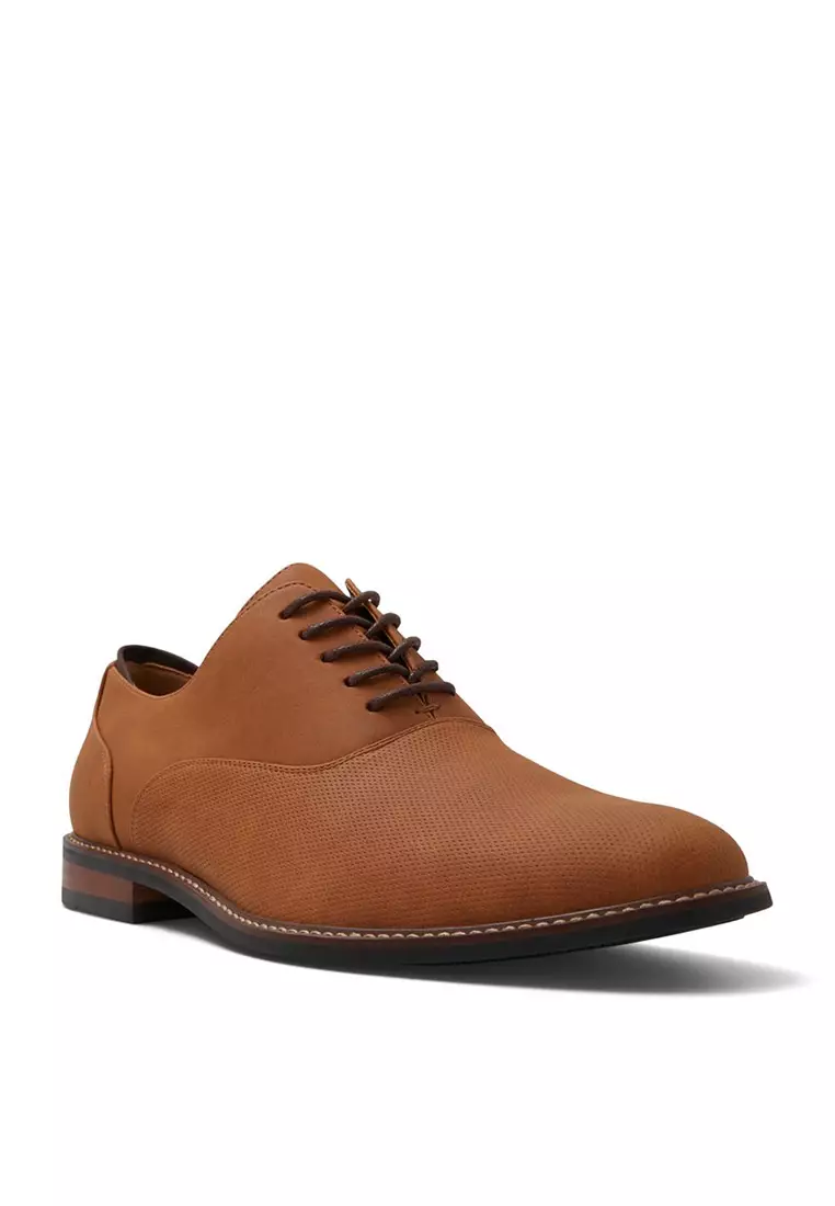 71% OFF Fresien Lace-Up Shoes