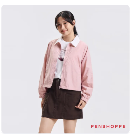 35% OFF Penshoppe Semi-Cropped Contrast Collar Nylon Jacket For Women
