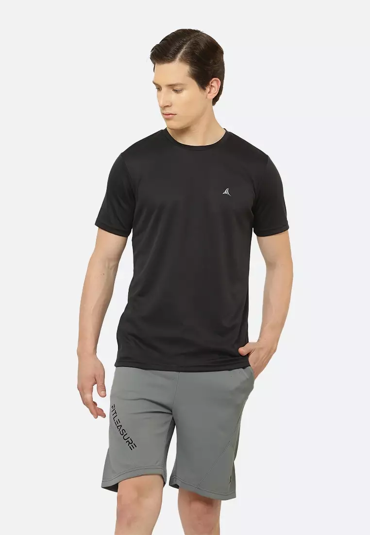 86% OFF Fitleasure Black Essential Workout/Running Men's Sportswear Tee