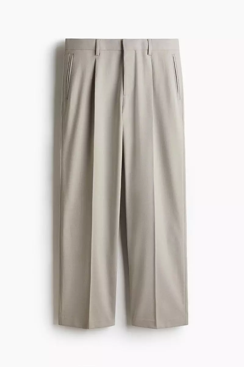 65% OFF H&M Loose Fit Suit trousers