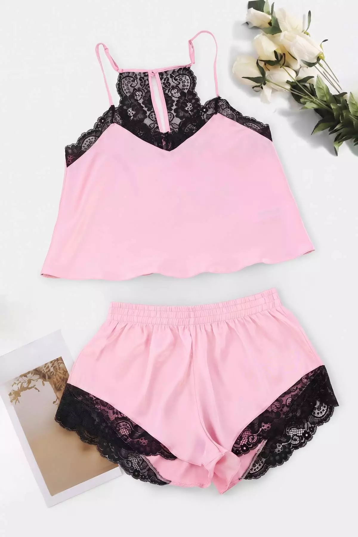 39% OFF Trendyol Powder Lace Rope Strap Woven Pajama Set With Satin Shorts Thmss22Pt0269