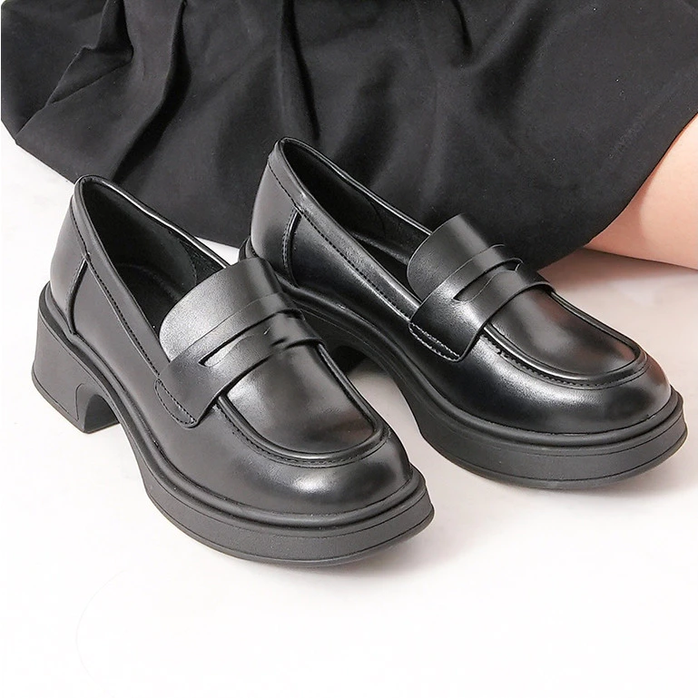 44% OFF CLN 23C-Capriana Chunky Loafers