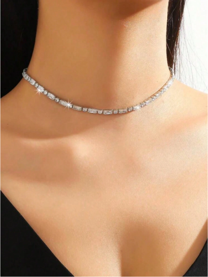 33% OFF 1pc Women's Fashionable Luxury Sparkling Rectangular Artificial Crystal Decor Necklace, Suitable For Bride Wedding, Holiday, Vacation, Daily Commute, Party, Gift, Minimalist Elegant High-End Jewelry
