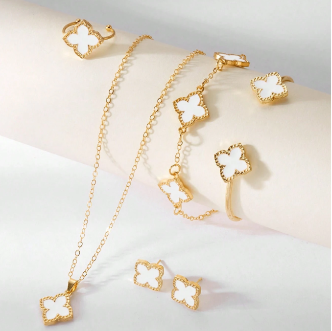 12% OFF 6pcs Four-Leaf Clover Fashion Versatile Lucky Clover Jewelry Set Including Earrings, Necklace, Bracelet, Bangle, Ring, Suitable For Women As Valentine's Day, Mother's Day Gift