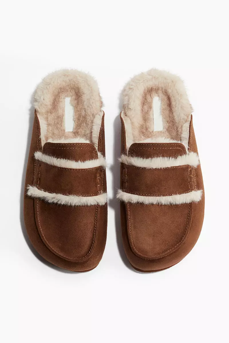 55% OFF Warm-lined slippers