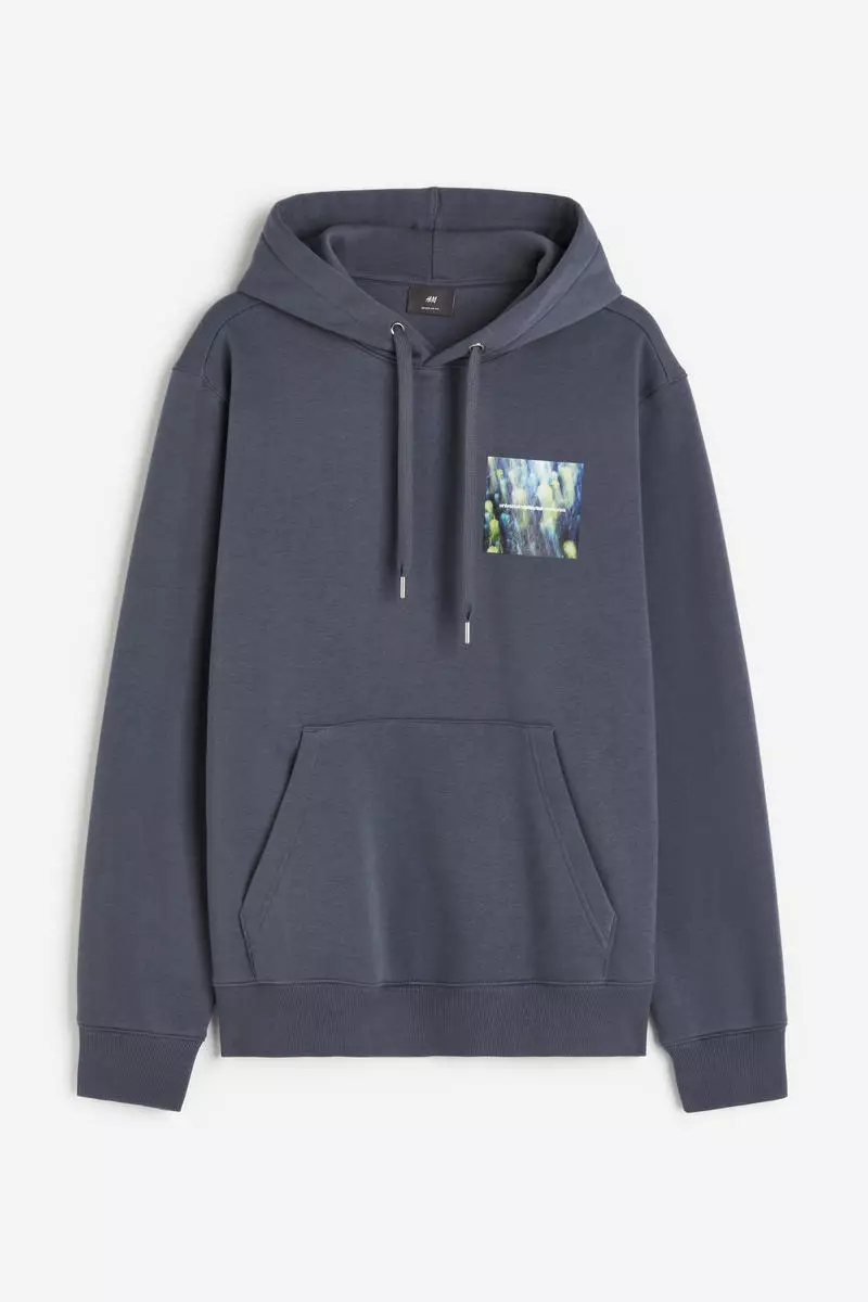 40% OFF H&M Regular Fit Printed hoodie