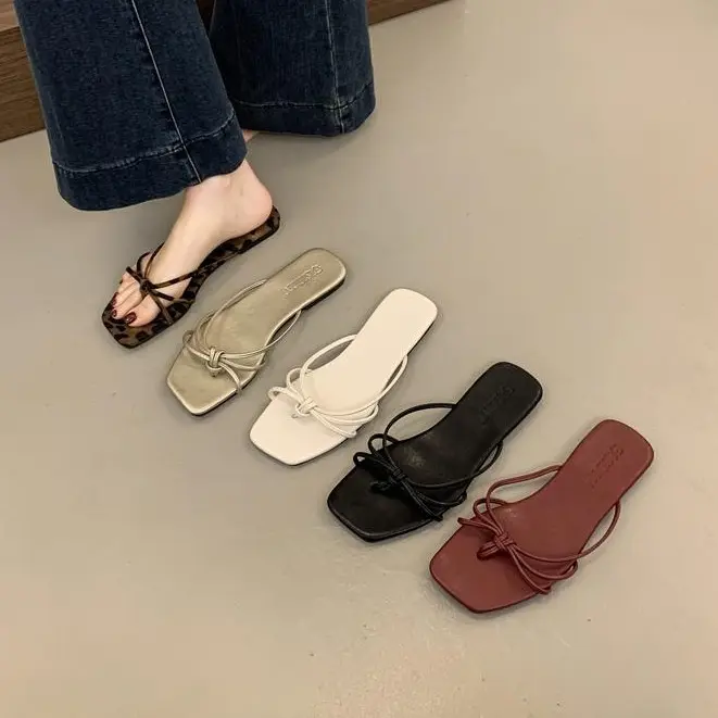 64% OFF Onew Women's French Flat Slippers Non-slip and wear-resistant Five colors Walking Shoes Girl wide feet add one size