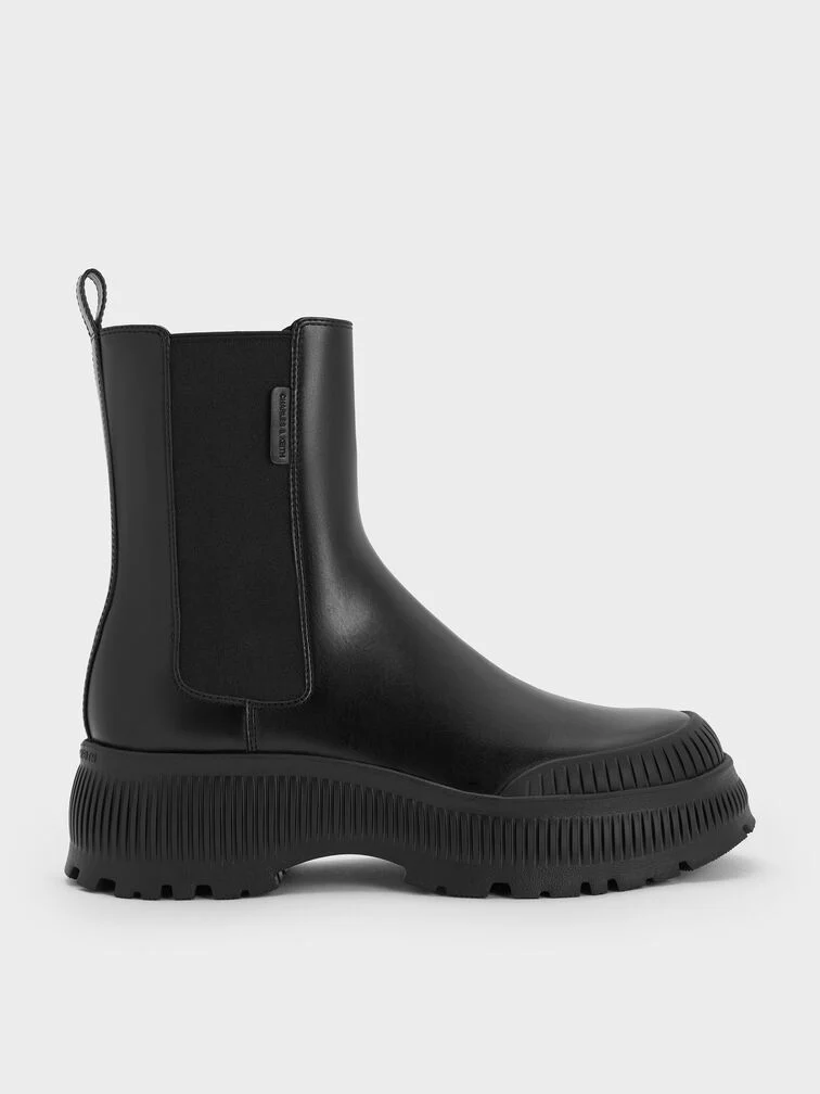 30% OFF Darra Ridged-Sole Chelsea Boots - Black