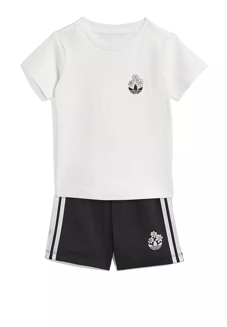 40% OFF Disney x ADIDAS Shorts & T-Shirt Infants Set