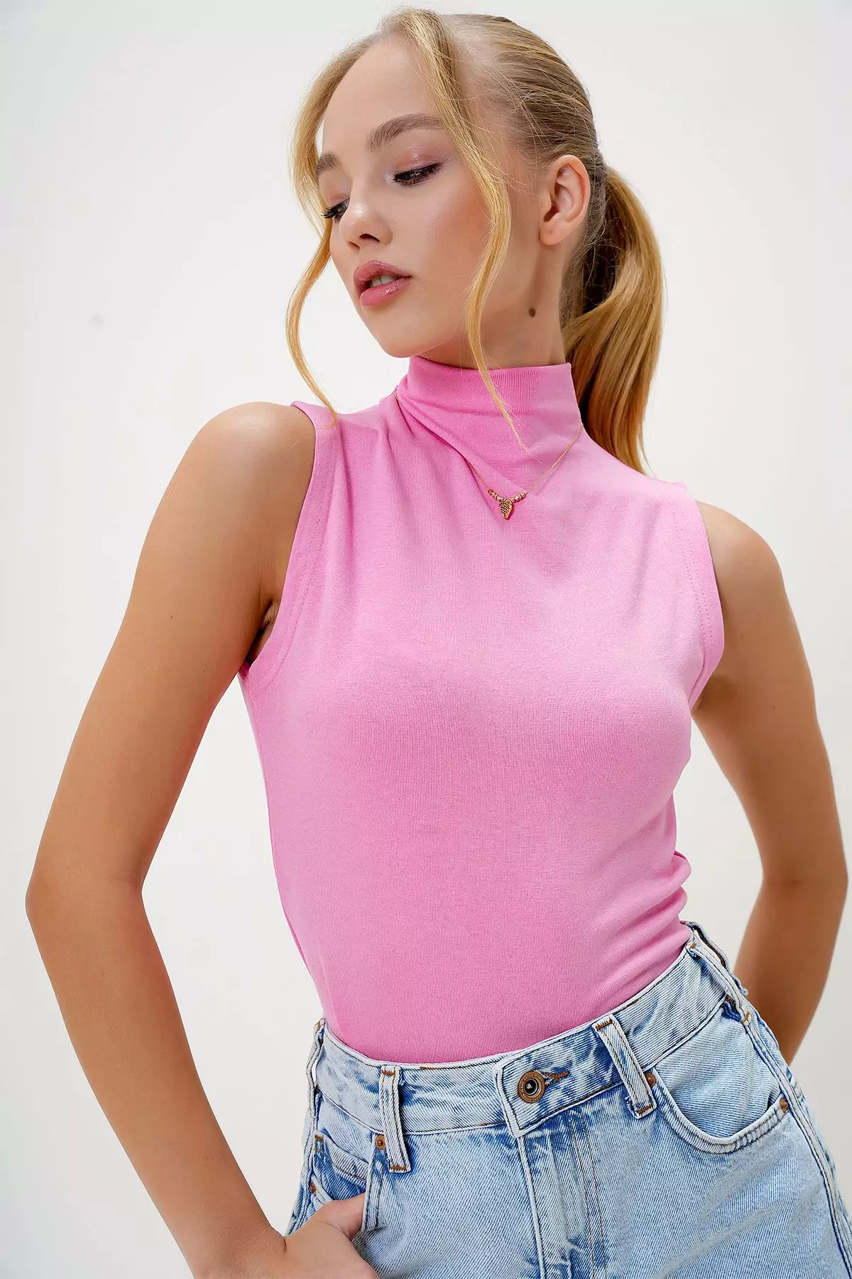 60% OFF Alacati Sleeveless Knit Top