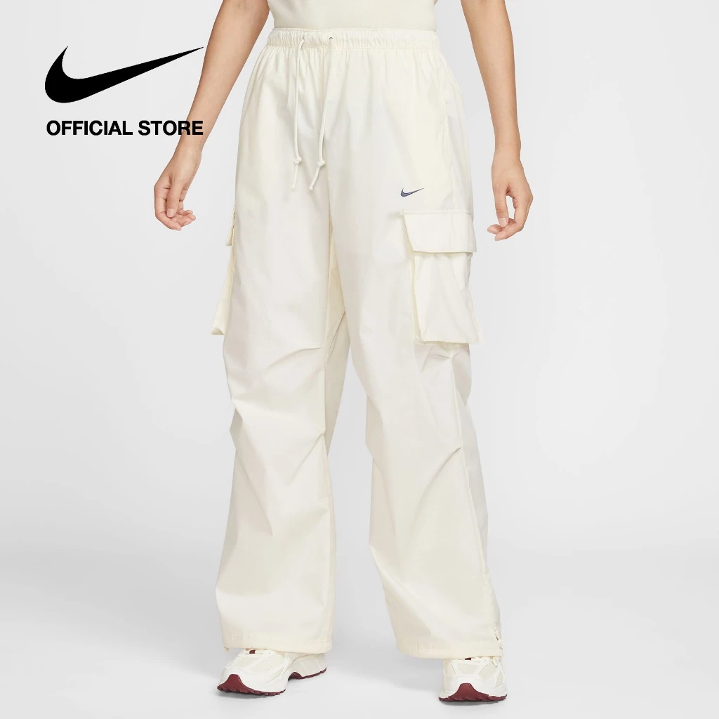 28% OFF Nike Women's Sportswear Mid-Rise Oversized Cargo Pants - Soft Pearl [II0445-047]