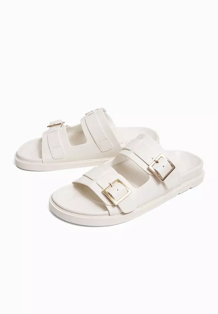 33% OFF Chels Slides