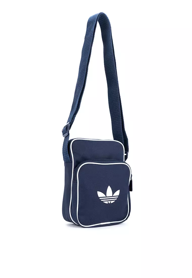 38% OFF ADIDAS Adicolor Classic Small Item Bag