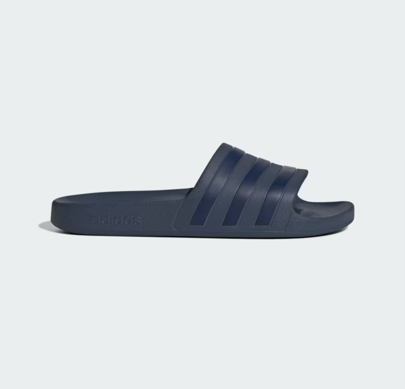 30% OFF ADILETTE AQUA SLIDES