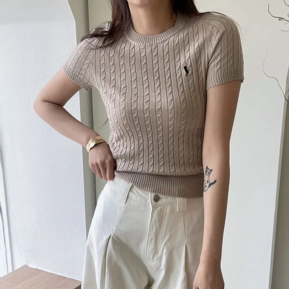 31% OFF MODA Braided Pattern Embroidery Knitted Top M1435