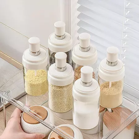 42% OFF Seasoning Bottle Kitchen Seasoning Pot with Lid and Spoon Glass Sauce Oil Dispensers Glass Jar