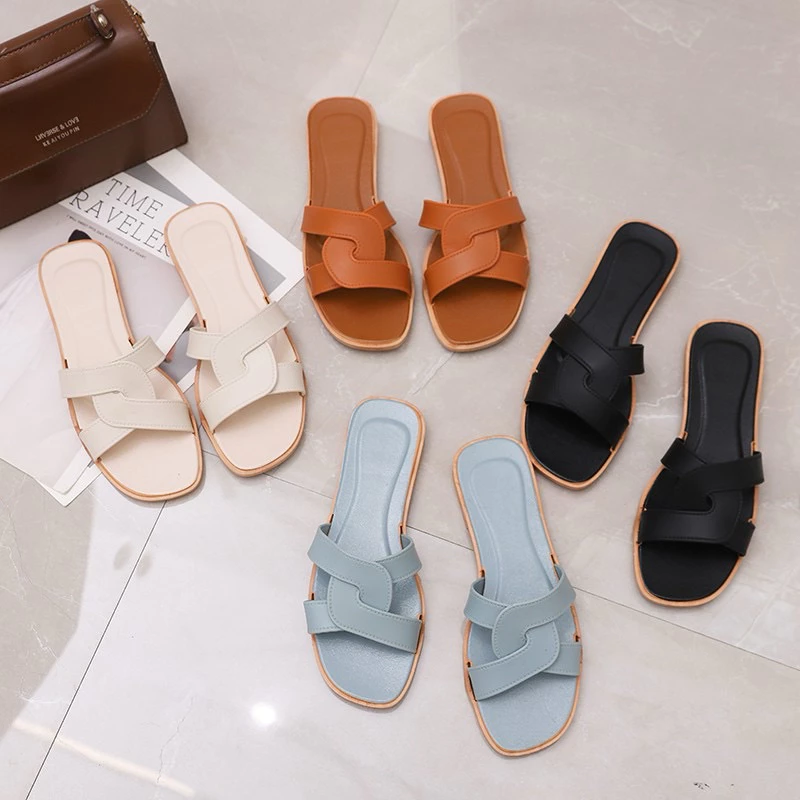 30% OFF (F04)KOREAN FASION SLIPPER RUBBER FOR WOMEN