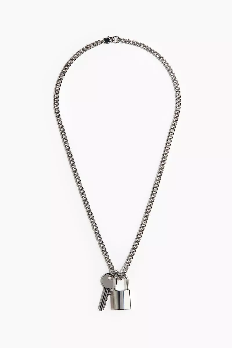 20% OFF H&M Padlock-pendant necklace