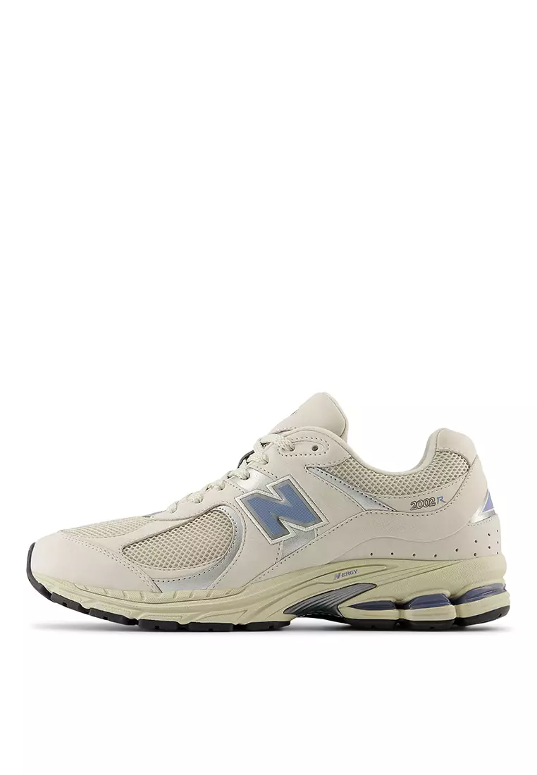 60% OFF New Balance 2002 Classic Lifestyle Shoes