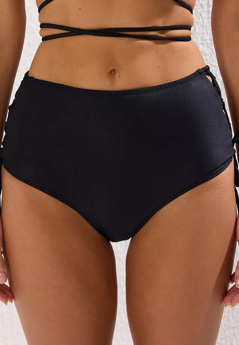 65% OFF Lace-Up Bikini Bottom