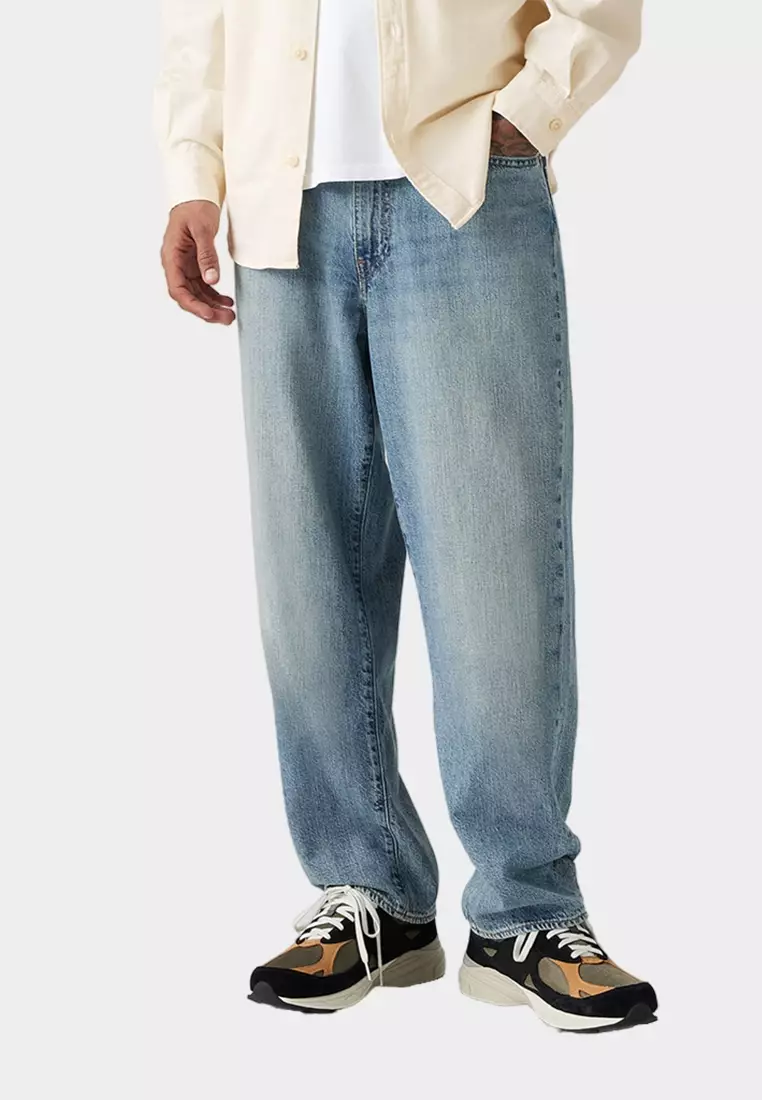 30% OFF Levi's Men's 568™ Loose Straight Lightweight Jeans 29037-0085