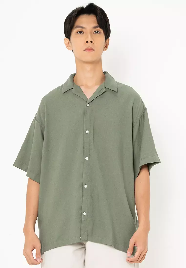 83% OFF Wayne Solid Resort Short Sleeves Shirt