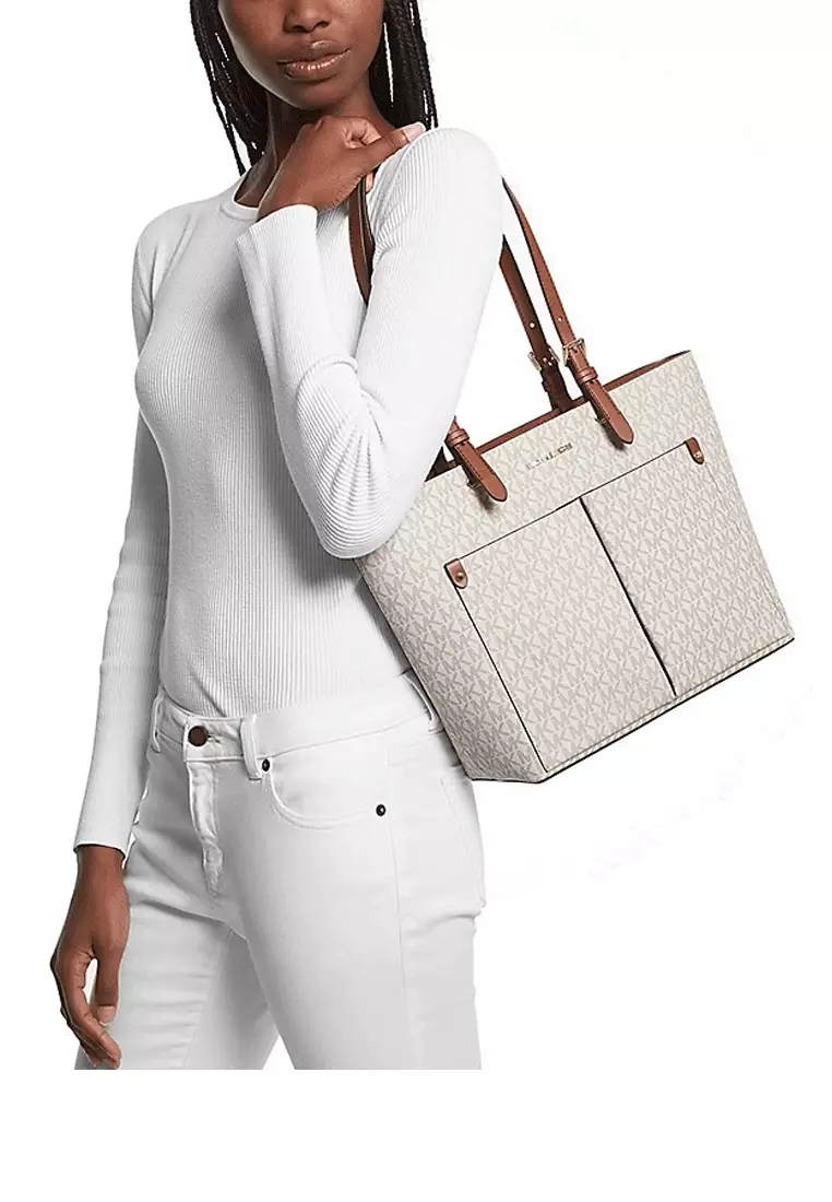 78% OFF Jet Set Medium Logo Pocket Tote Bag