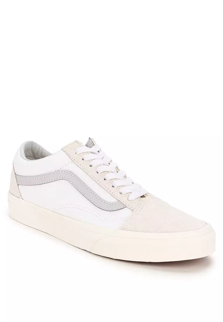 50% OFF VANS Old Skool Sneakers