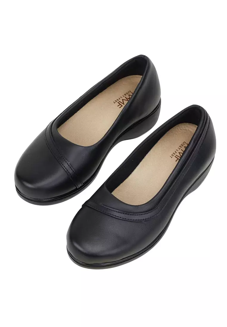 68% OFF Dynomotion Diana School Shoes for Girls