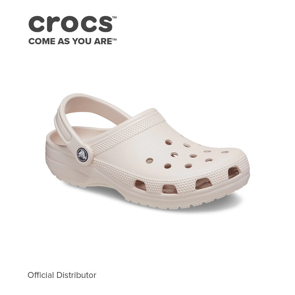 15% OFF Crocs Classic Clog in Quartz