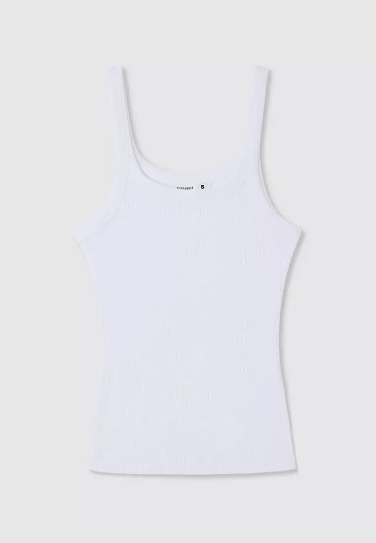 11% OFF Woman Top