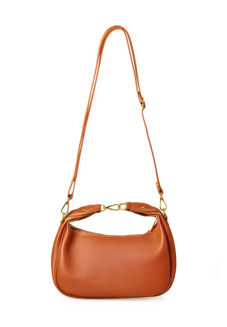 72% OFF Hand Bag Elodie - Tan